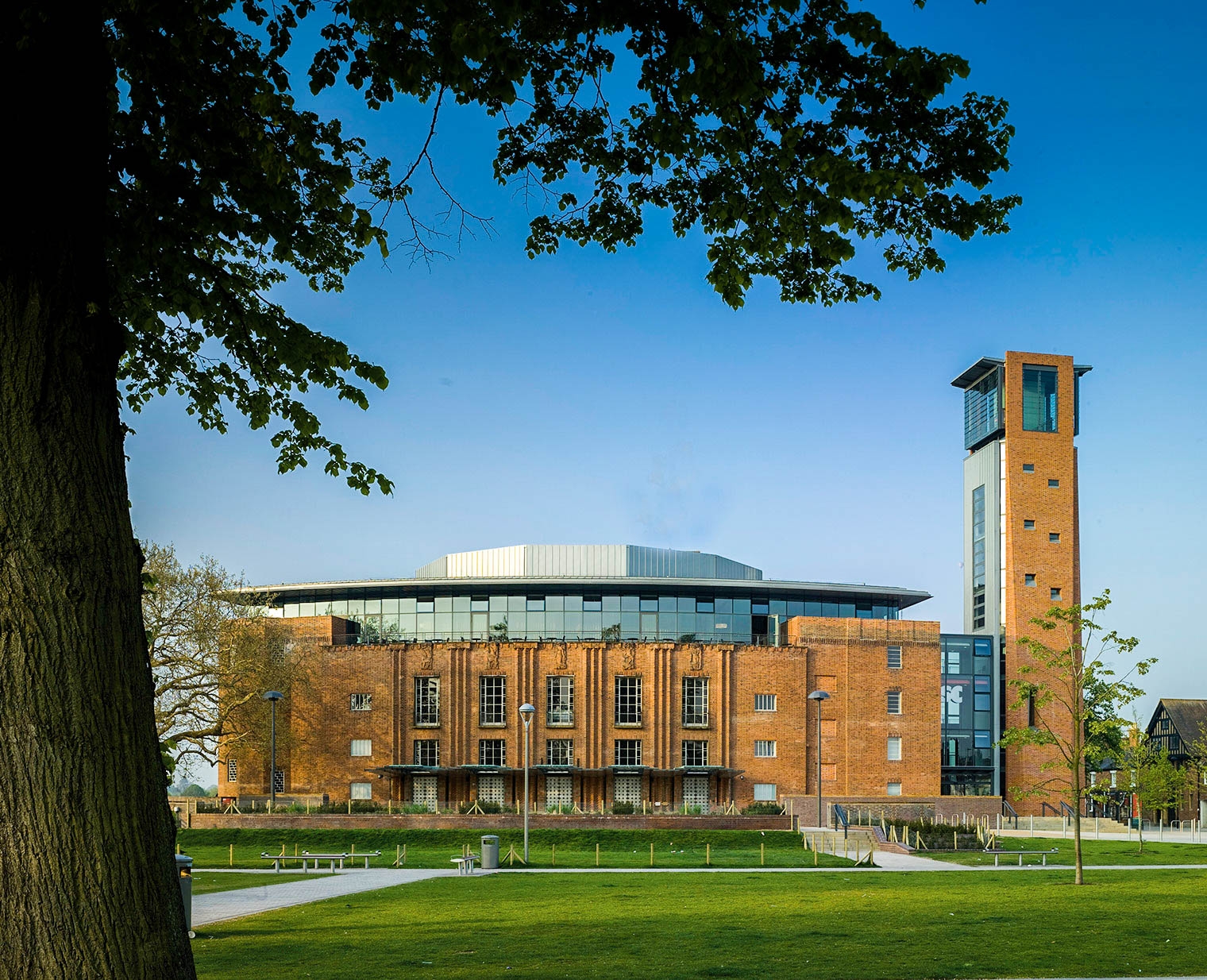  Royal Shakespeare Theatre - Stratford-upon-Avon, UK (Steel Window Repair, Crittall Window Repair) 